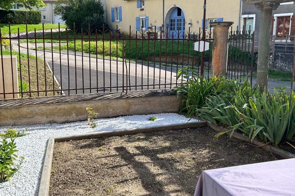 Pmr, En Pleine Nature Et Proche Des Thermes De Vittel Et Contrexeville Remoncourt